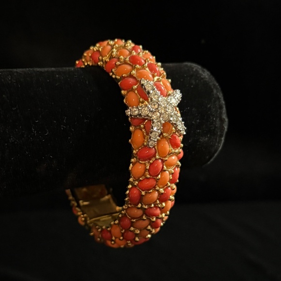 Kenneth Jay Lane KJL Orange And Gold Hinged Bangle Bracelet With Rhinestone Star - Picture 2 of 5